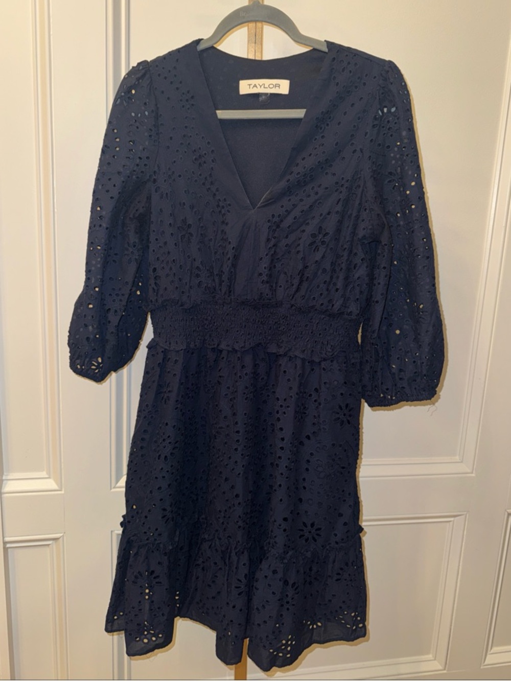 Taylor Navy Blue  Eyelet Cotton Tiered Lined  Knee Dress Womens Size 12 Womens